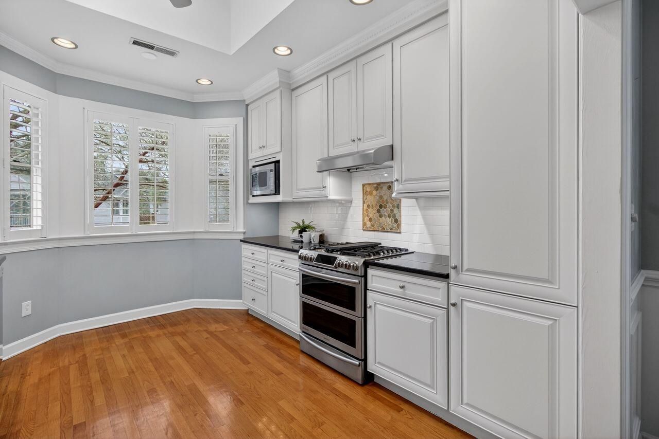 1551 Ben Sawyer Boulevard Photo 20