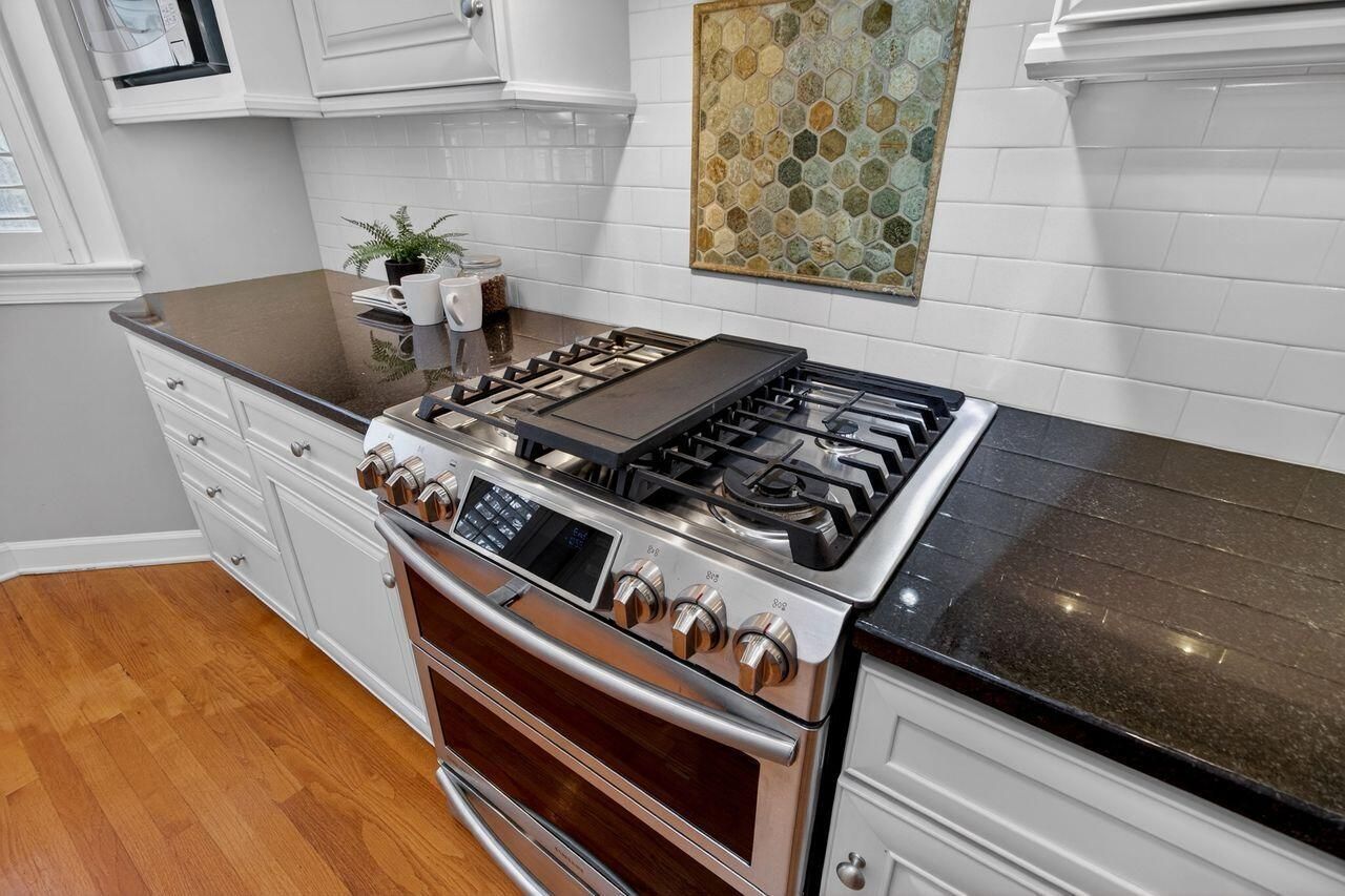 1551 Ben Sawyer Boulevard Photo 21