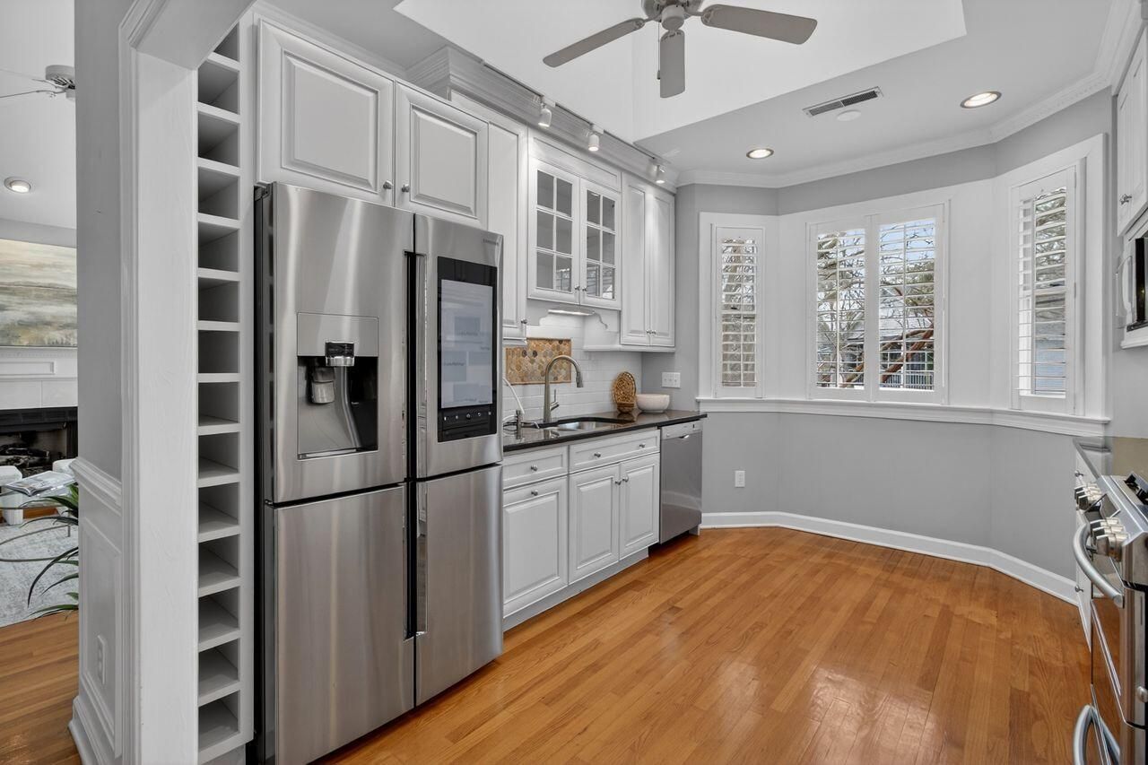 1551 Ben Sawyer Boulevard Photo 23