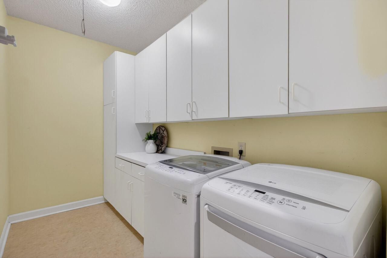 1551 Ben Sawyer Boulevard Photo 36