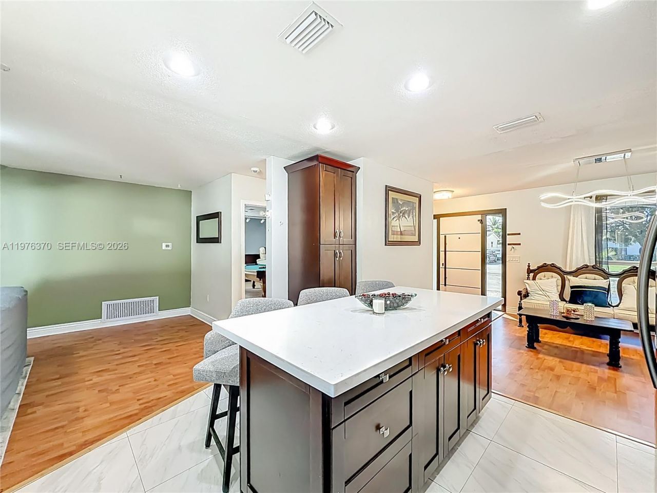 2913 Dolphin Dr , Miramar, FL 33025 Photo