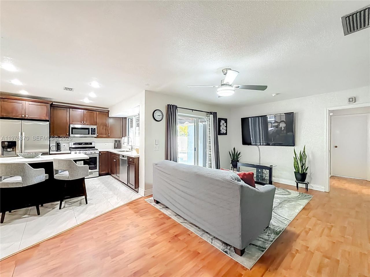 2913 Dolphin Dr , Miramar, FL 33025 Photo