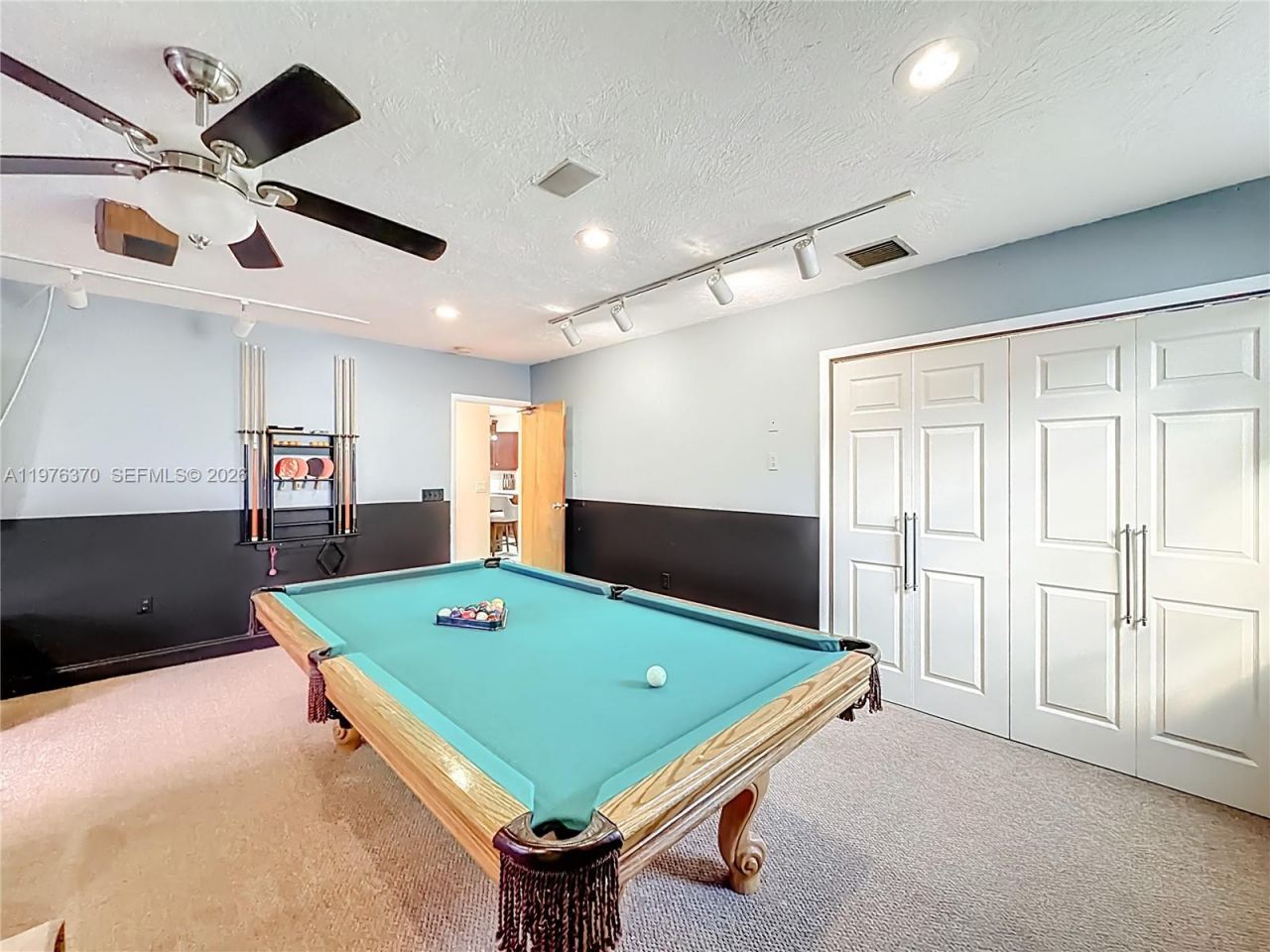 2913 Dolphin Dr , Miramar, FL 33025 Photo