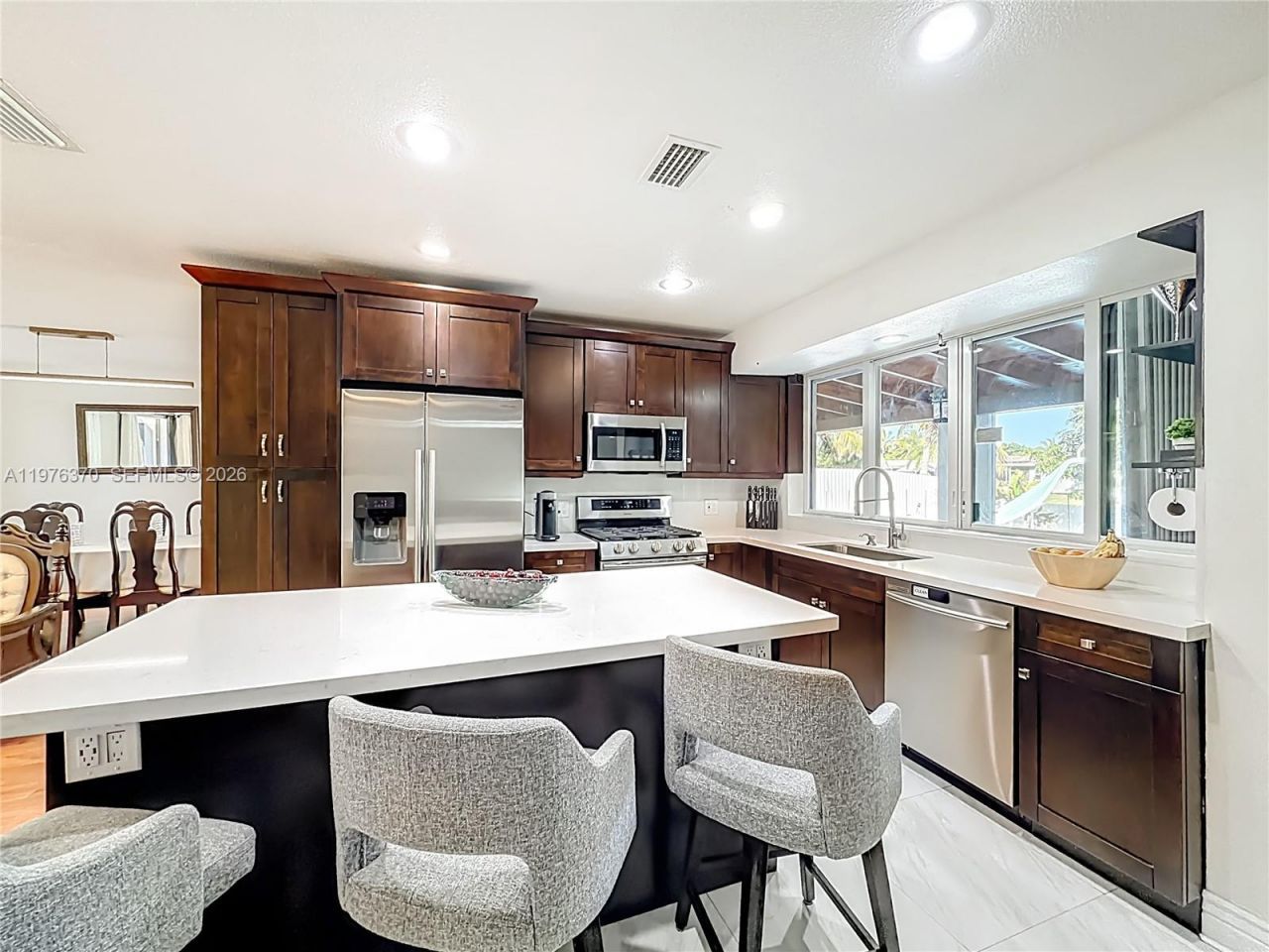 2913 Dolphin Dr , Miramar, FL 33025 Photo