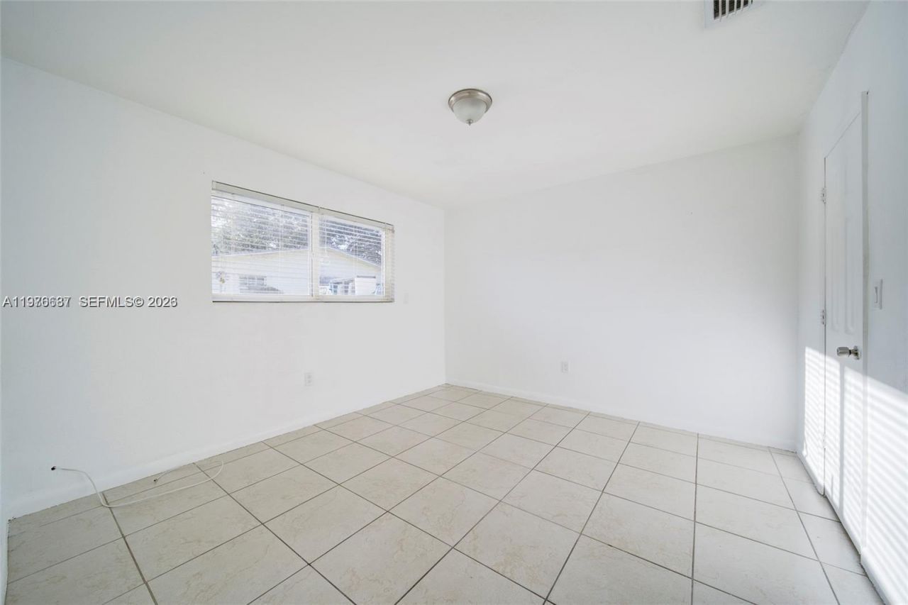 10203 NW 12th Ave, Unit 10203, Miami, FL 33150 Photo