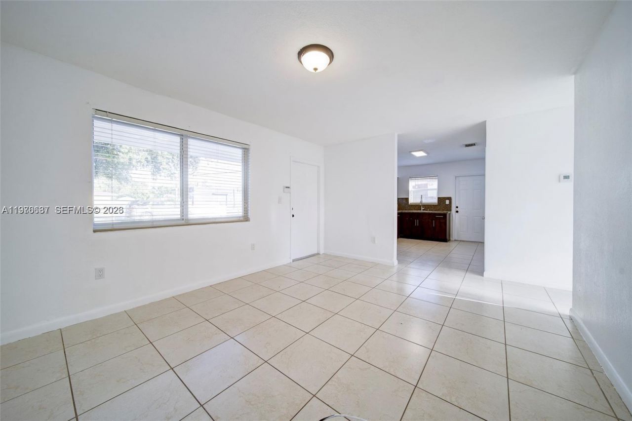 10203 NW 12th Ave, Unit 10203, Miami, FL 33150 Photo