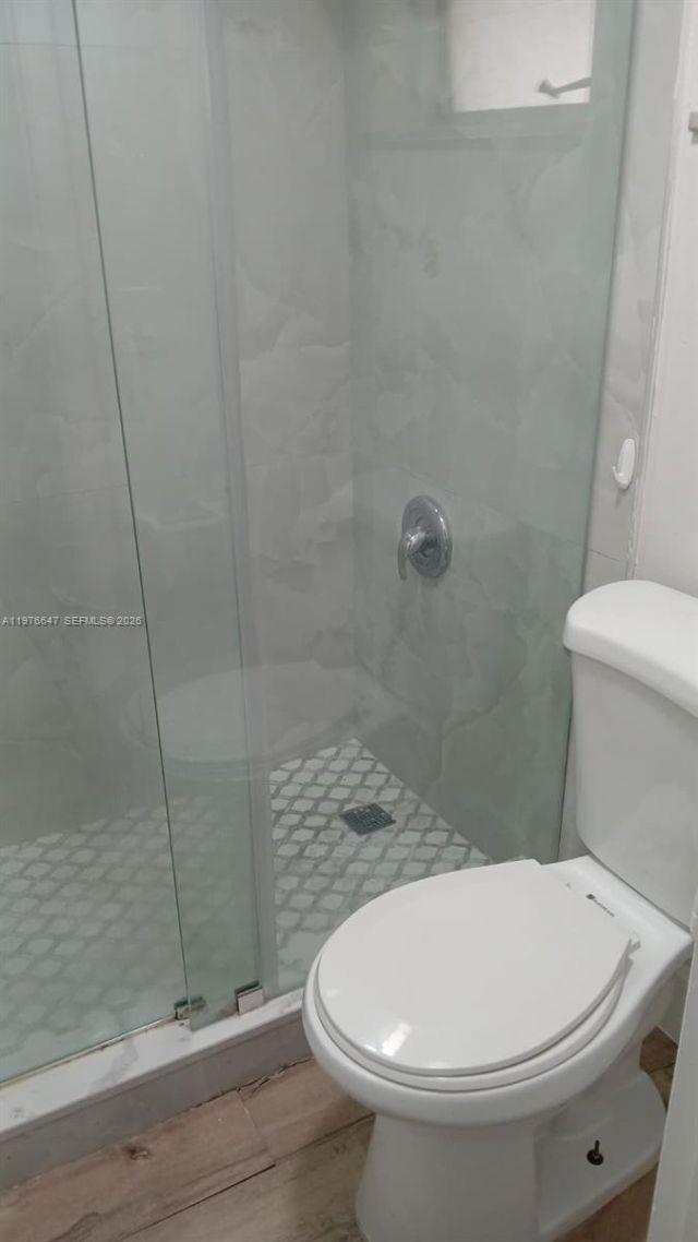 8820 Fontainebleau Blvd, Unit 302, Miami, FL 33172 Photo