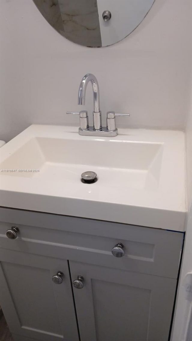 8820 Fontainebleau Blvd, Unit 302, Miami, FL 33172 Photo