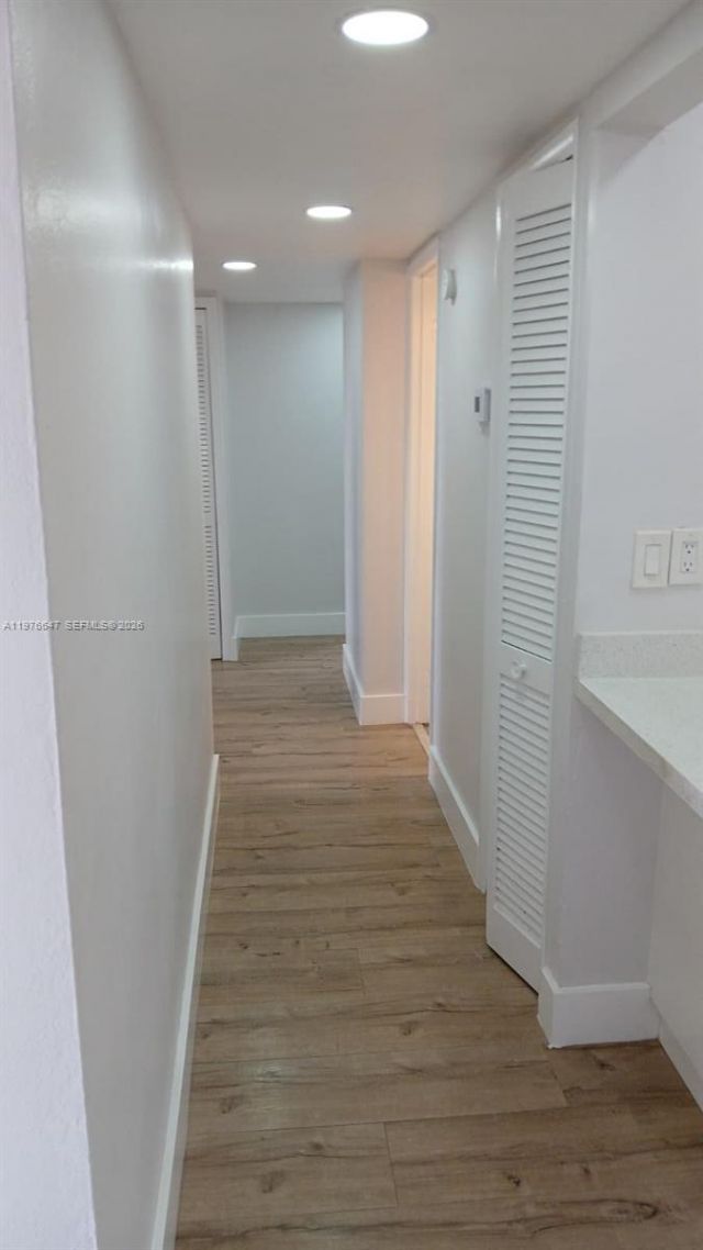 8820 Fontainebleau Blvd, Unit 302, Miami, FL 33172 Photo