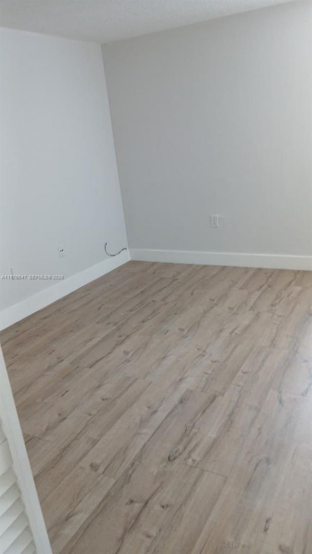 8820 Fontainebleau Blvd, Unit 302, Miami, FL 33172 Photo