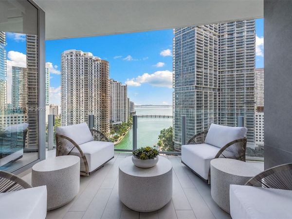 300 Biscayne Blvd Way , Unit 1605, Miami, FL 33131