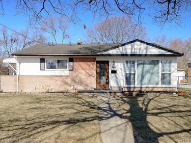 2031 Harmon Avenue, Ypsilanti Twp, MI 48198