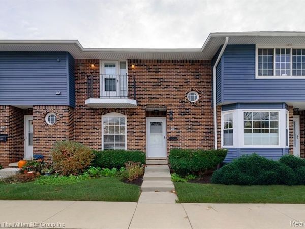 2748 Page Avenue, Ann Arbor, MI 48104