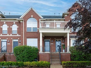 3086 CAMDEN Drive , Troy, MI 48084