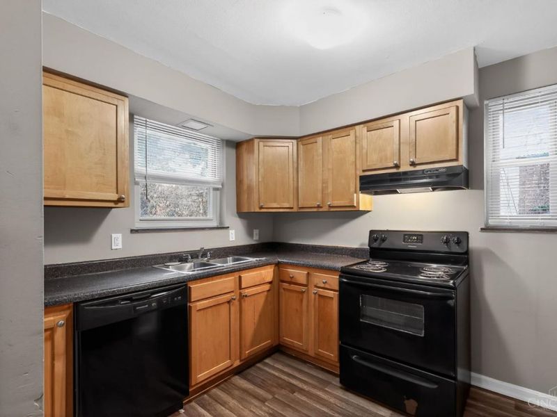 5104 Lillian Drive, Cincinnati, OH 45237 Photo 13