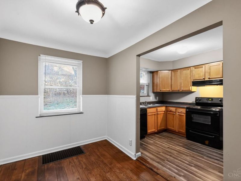 5104 Lillian Drive, Cincinnati, OH 45237 Photo 14