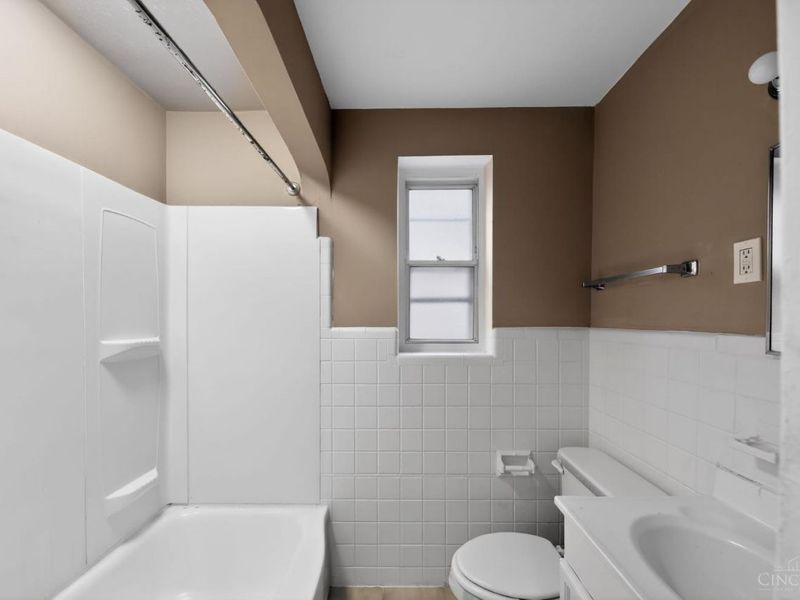 5104 Lillian Drive, Cincinnati, OH 45237 Photo 20