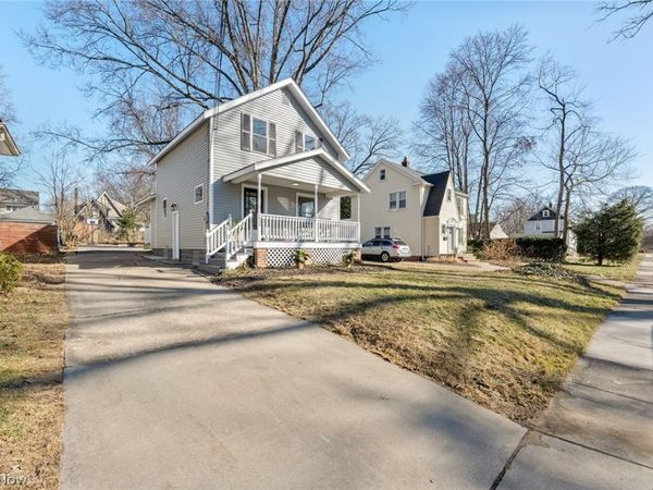 1933 10th Street , Cuyahoga Falls, OH 44221