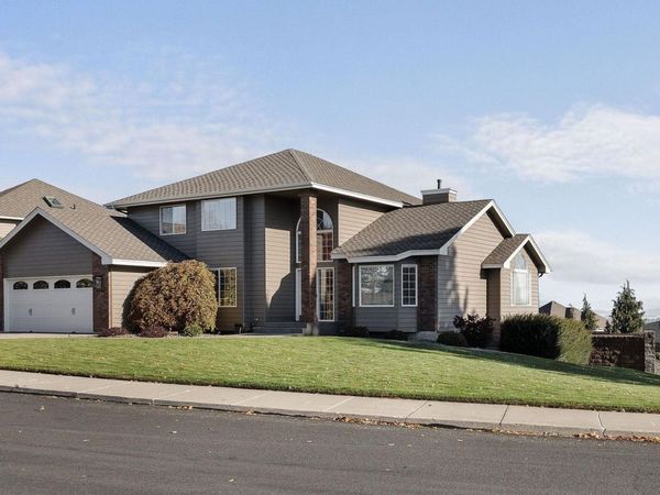 8904 N Bradbury St, Spokane, WA 99208