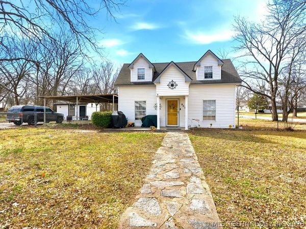 901 S Johnston Street , Ada, OK 74820