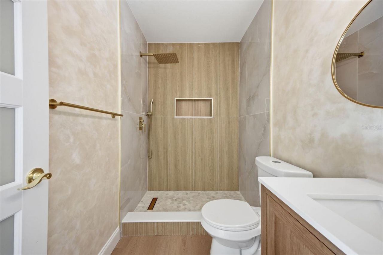 5700 Venetian Boulevard Ne, Saint Petersburg, FL 33703 Photo