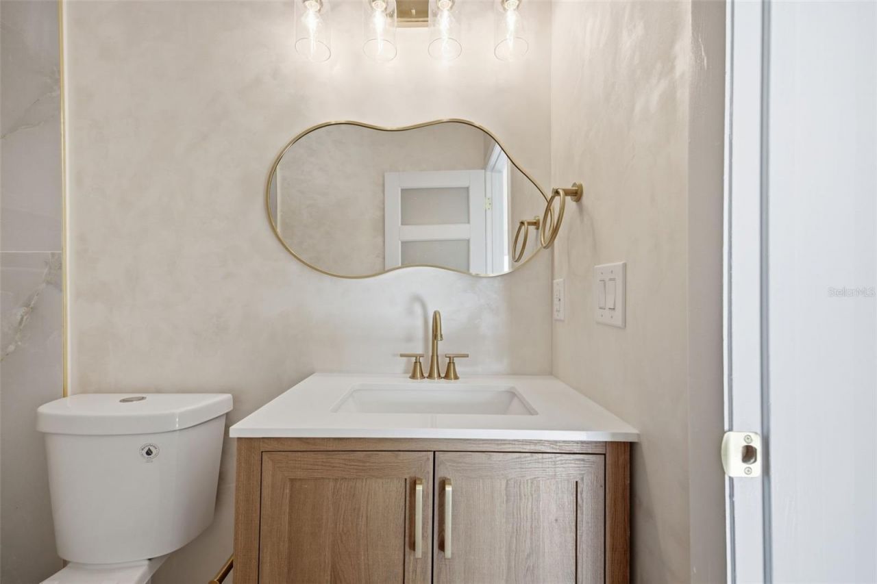 5700 Venetian Boulevard Ne, Saint Petersburg, FL 33703 Photo