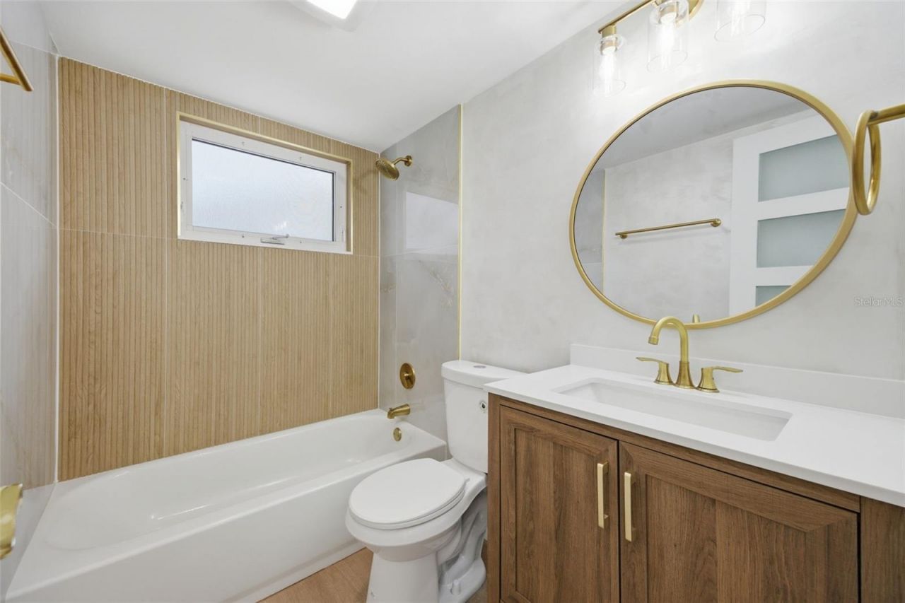 5700 Venetian Boulevard Ne, Saint Petersburg, FL 33703 Photo