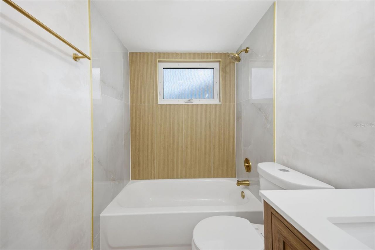 5700 Venetian Boulevard Ne, Saint Petersburg, FL 33703 Photo