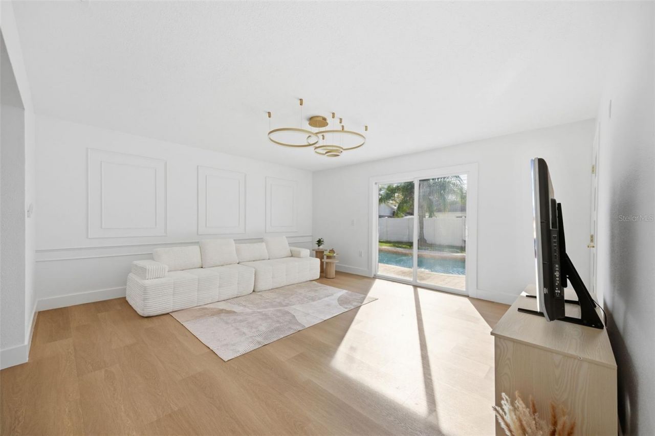 5700 Venetian Boulevard Ne, Saint Petersburg, FL 33703 Photo