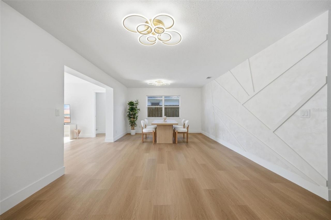 5700 Venetian Boulevard Ne, Saint Petersburg, FL 33703 Photo