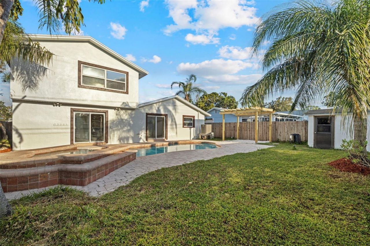 5700 Venetian Boulevard Ne, Saint Petersburg, FL 33703 Photo