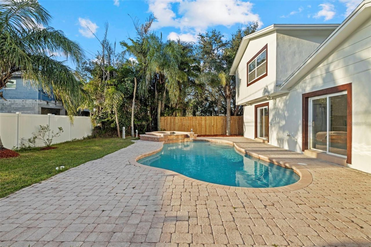 5700 Venetian Boulevard Ne, Saint Petersburg, FL 33703 Photo