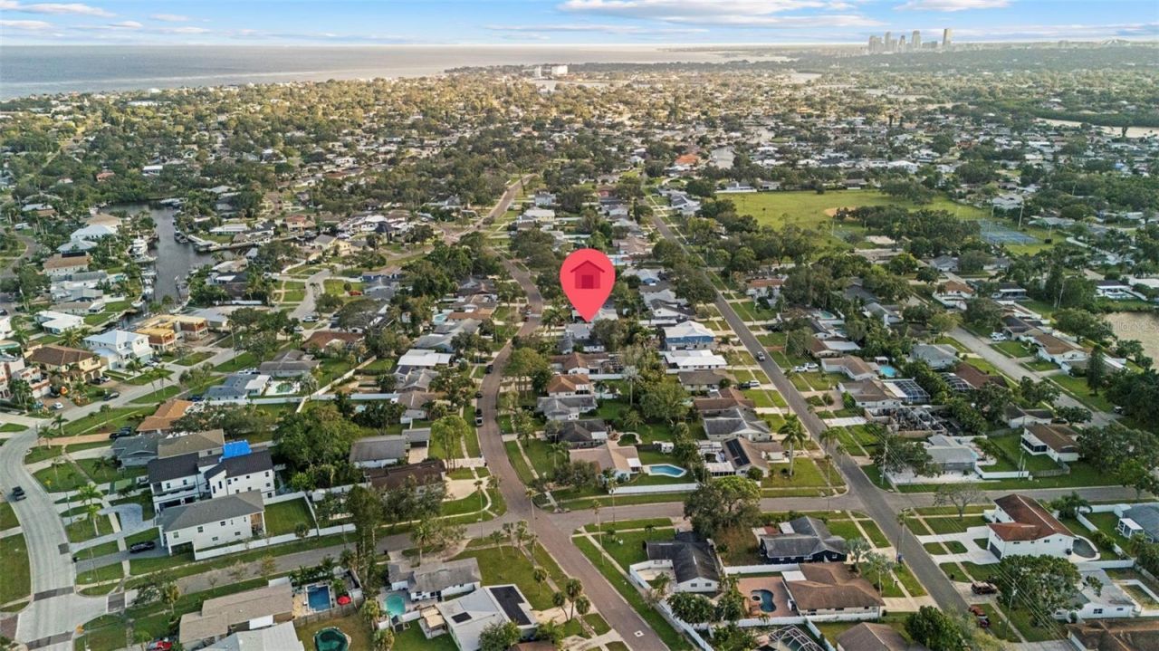 5700 Venetian Boulevard Ne, Saint Petersburg, FL 33703 Photo