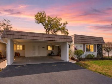 2320 AQUABLUFF PLACE, Unit V274, SARASOTA, FL 34231