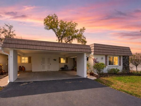 2320 AQUABLUFF PLACE, Unit V274, SARASOTA, FL 34231