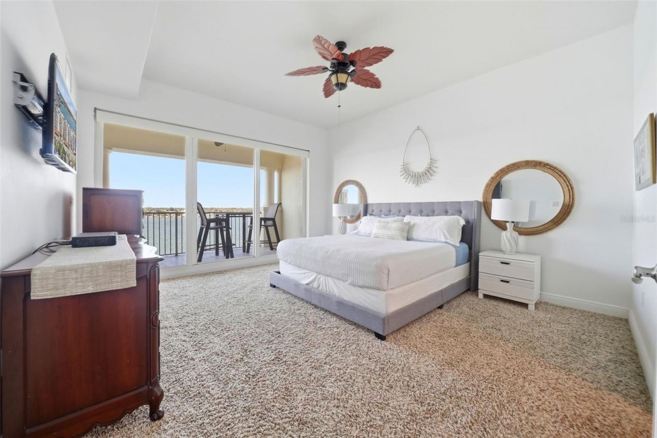 17735 Gulf Boulevard, Unit 405, Redington Shores, FL 33708 Photo
