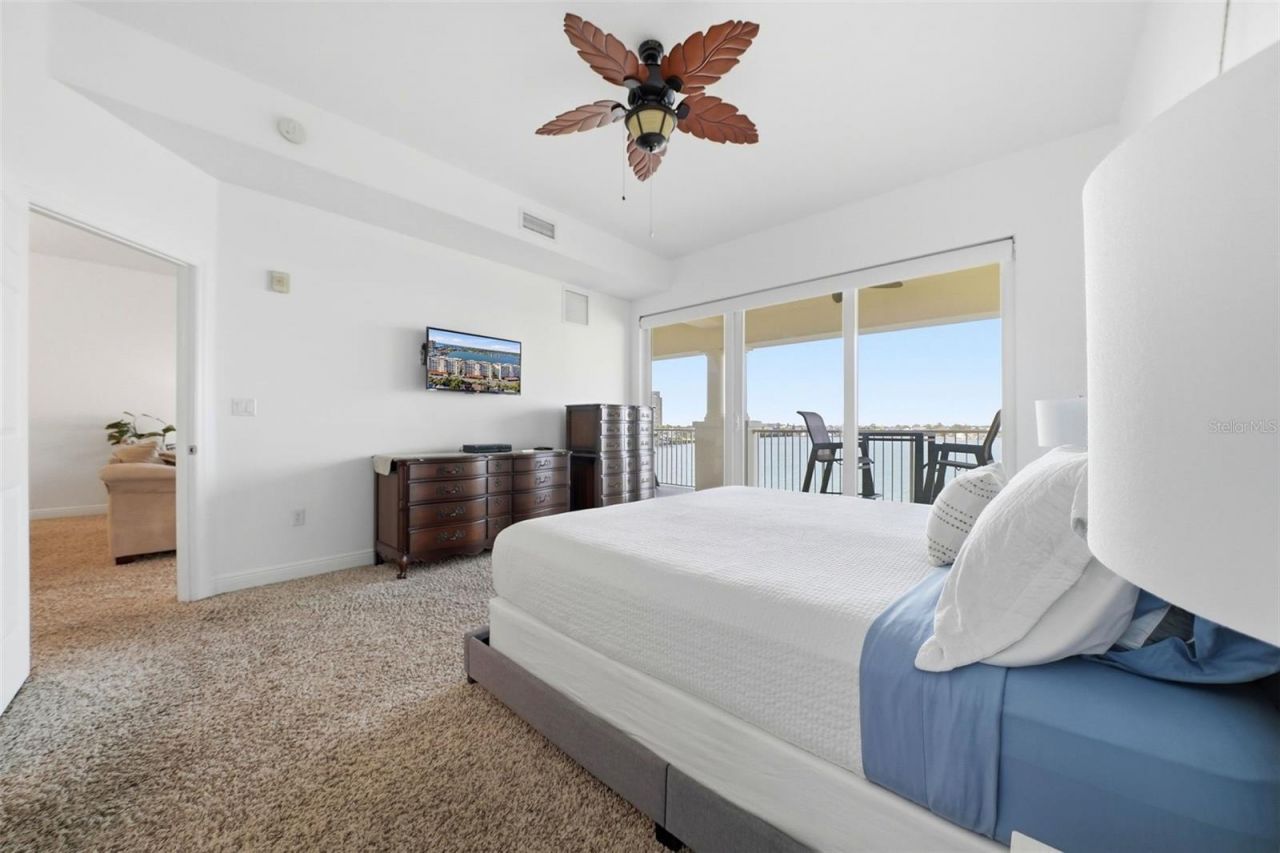 17735 Gulf Boulevard, Unit 405, Redington Shores, FL 33708 Photo
