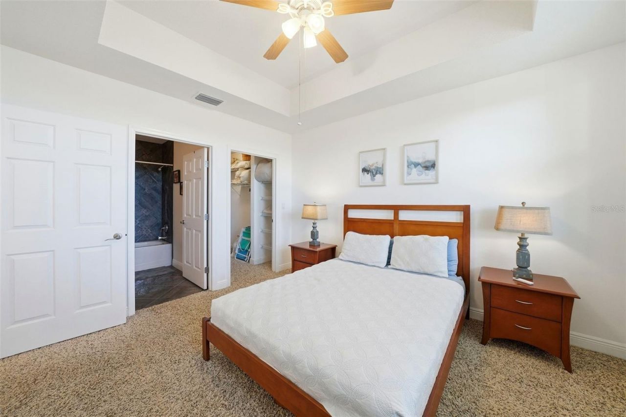 17735 Gulf Boulevard, Unit 405, Redington Shores, FL 33708 Photo