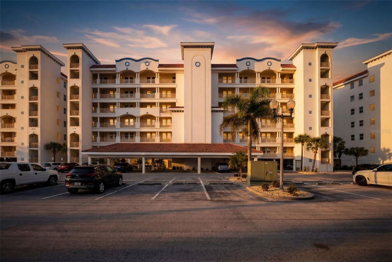 17735 Gulf Boulevard, Unit 405, Redington Shores, FL 33708 Photo