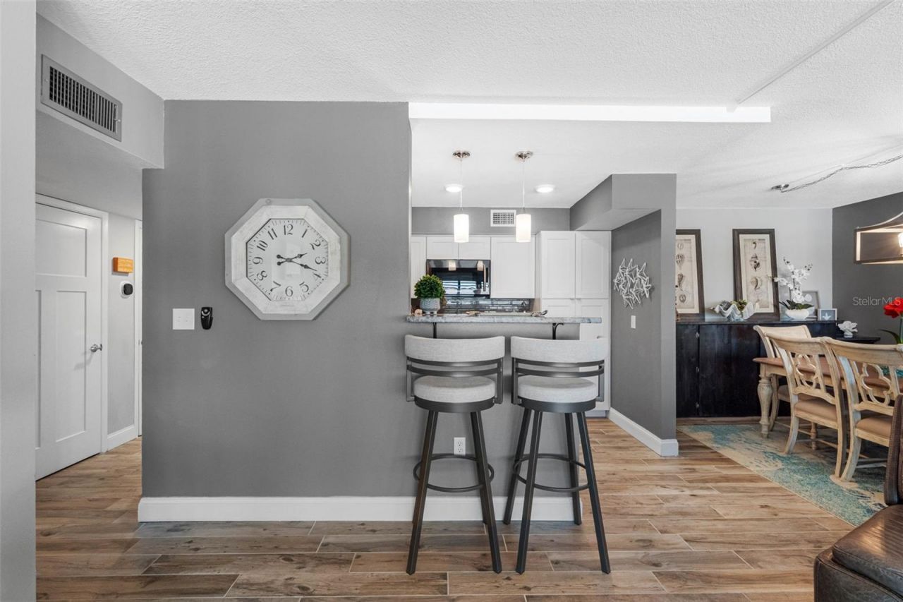 17400 Gulf Boulevard, Unit I3, Redington Shores, FL 33708 Photo