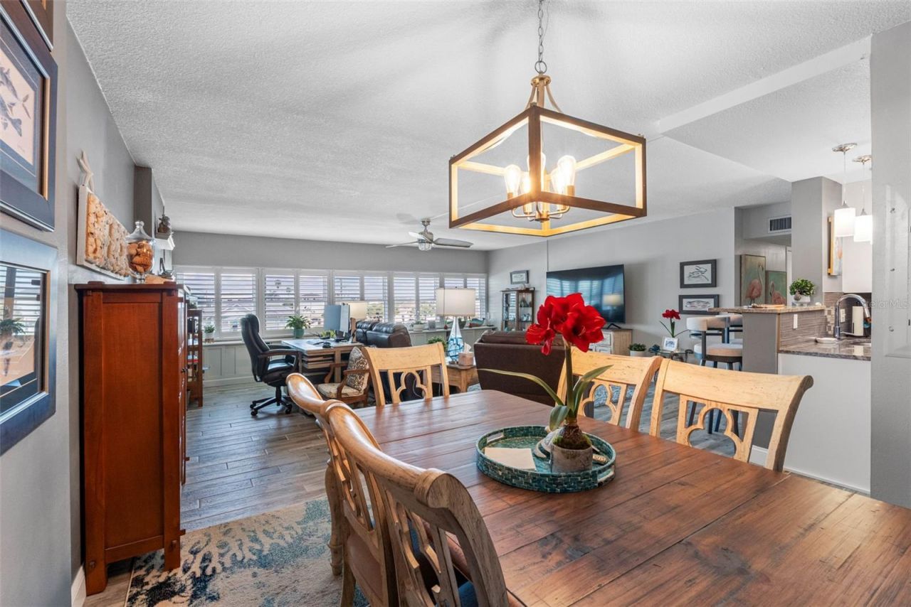 17400 Gulf Boulevard, Unit I3, Redington Shores, FL 33708 Photo