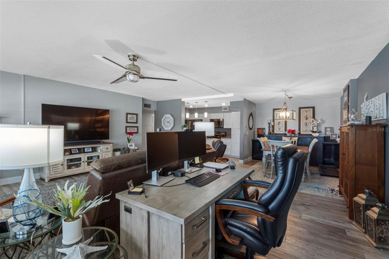 17400 Gulf Boulevard, Unit I3, Redington Shores, FL 33708 Photo