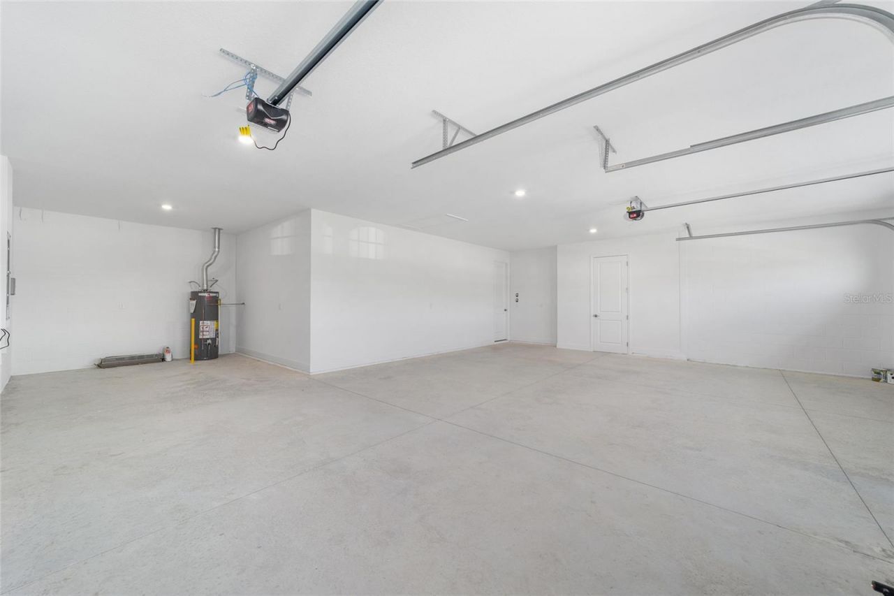 8408 SW 101st Avenue, Ocala, FL 34481 Photo