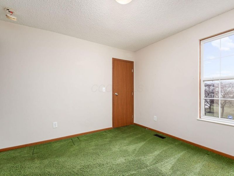 175 Macenroe Drive , Unit 32F, Blacklick, OH 43004 Photo 21