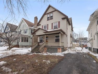 90 Avondale Park, Rochester, NY 14620