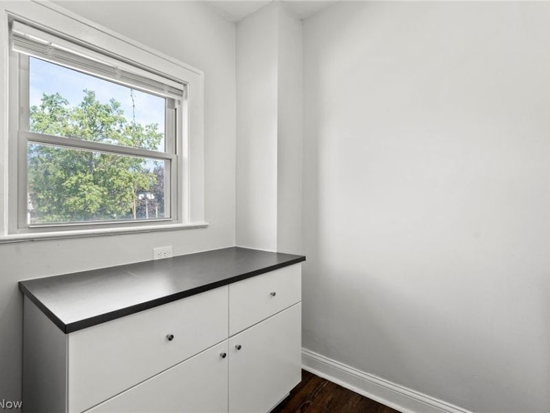 1385 Cranford Avenue , Unit 6, Lakewood, OH 44107 Photo 14