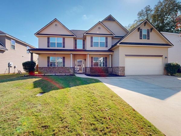 323 Haywood Drive, Kathleen, GA 31047