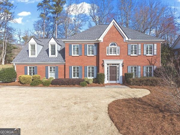 734 Princeton Mill Run, Marietta, GA 30068