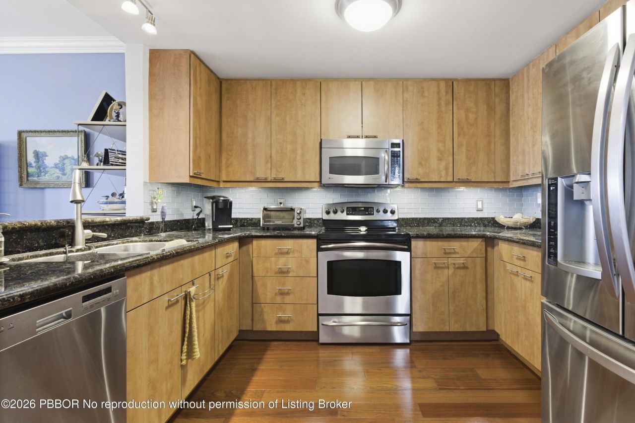 255 Evernia Street, Unit 1004, West Palm Beach, FL 33401 Photo