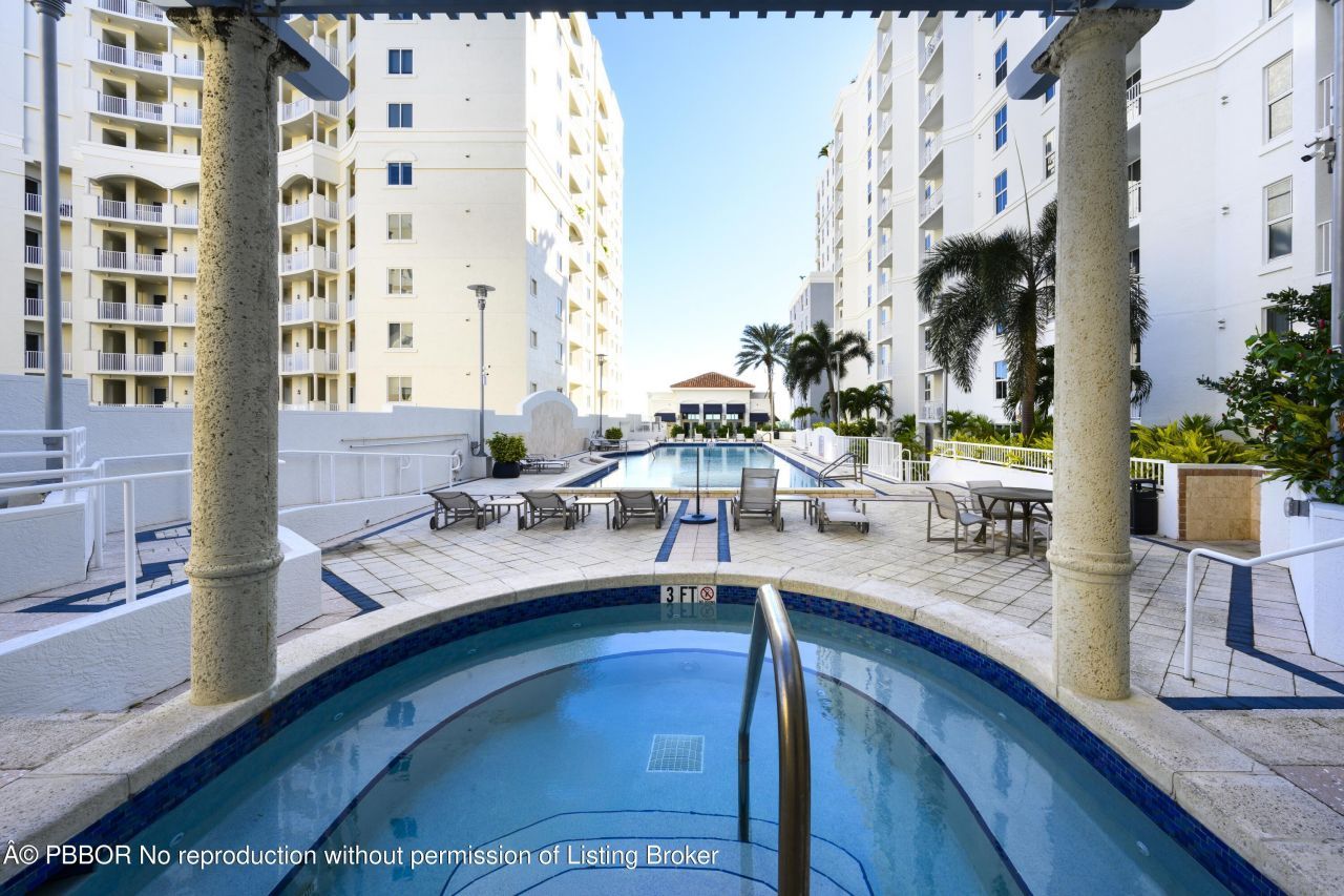 255 Evernia Street, Unit 1004, West Palm Beach, FL 33401 Photo